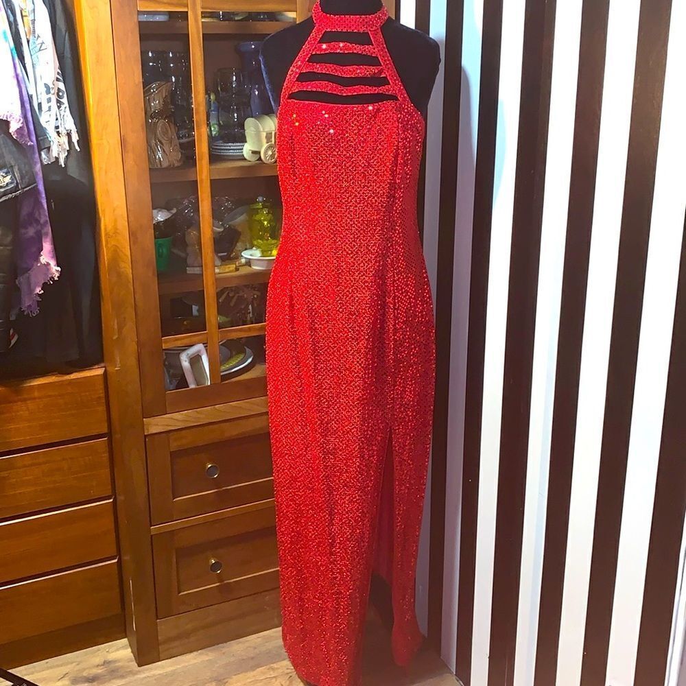 Sexy Retro Vintage 90s Red Sequin Floor Length Formal Gown Halter Neck Leg Slit